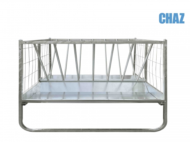 2200 Hay Saver with Tray and Bar